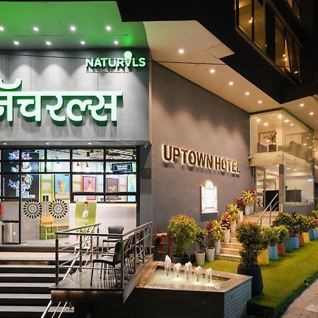 Uptown Hotel Nagpur Exteriör bild