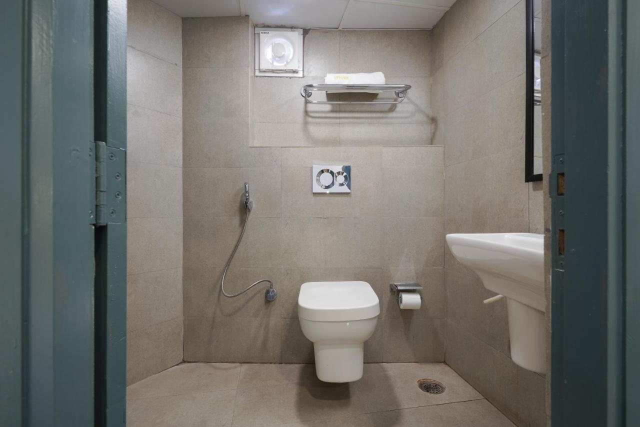 Uptown Hotel Nagpur Exteriör bild